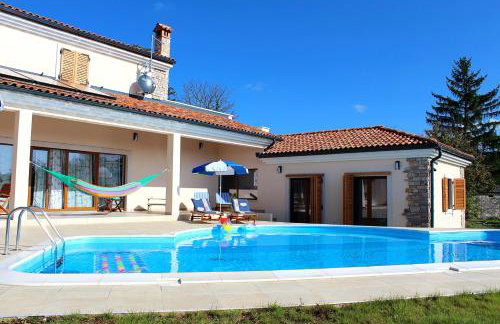 Charming Villa near Žminj with Private Pool - Foto 14