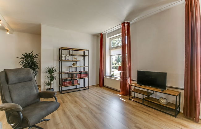 Holiday Home in Langezwaag With Terrace - Foto 12