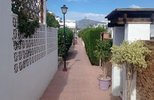 Estudio-Monoambiente para 2 personas en comunidad con piscina - Photo 14