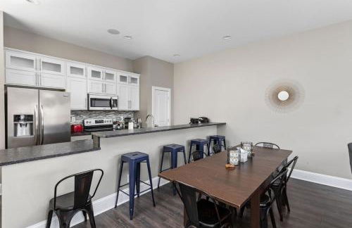 Urban Luxury in Fountain Square - Walk to Fun - Family Friendly - Foto 1