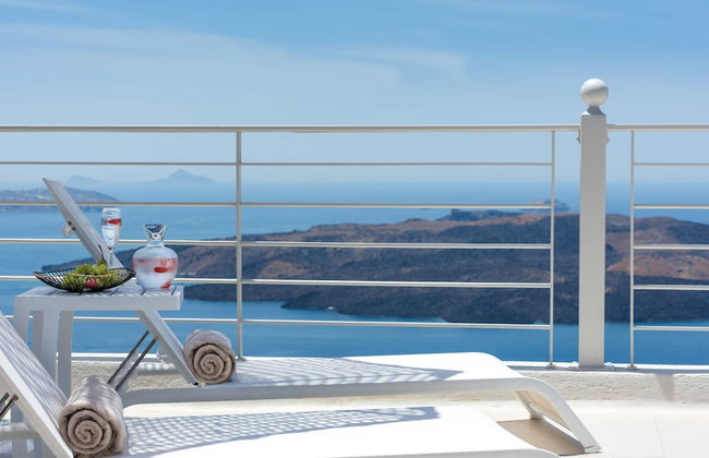 Nefeles Luxury Suites - Photo 42