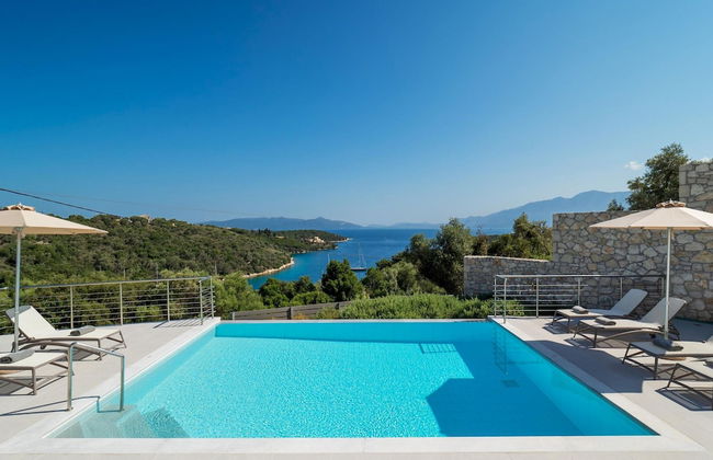 Villa Akoni in Lefkada - Photo 1