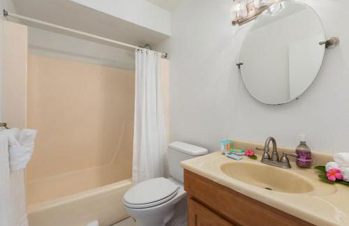 Stunning Golf Course front near the beach - Photo 16