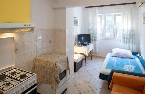 Apartments by the sea Cove Zarace - Gdinj, Hvar - 2047 - Foto 13