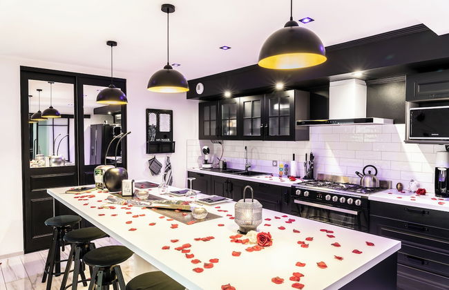 Appart Hotel GLAM88 Suites SPA et SAUNA - Photo 10