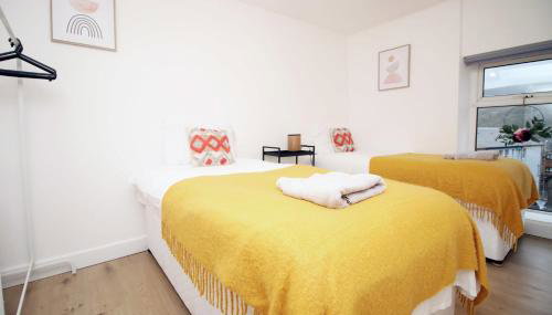 Alma Cottage Lovely House In The Rhondda Valley by STAE-Homes - Foto 5, towels