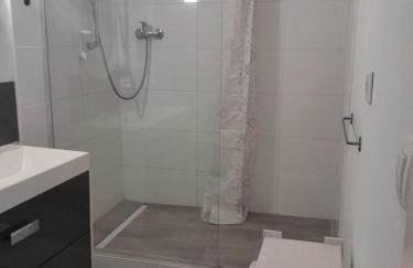 BoLA Ferienwohnung 5 Hamburg-Wandsbek 3 Betten, Küche, Bad - Foto 8