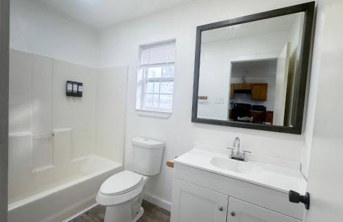 Home in La Porte near Sylvan Beach - Foto 11