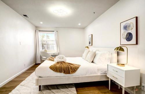 @ Marbella Lane - Stylish Cozy4br in Siliconvalley - Photo 58