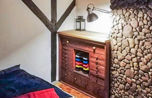 1 Bedroom Cozy Apartment In Puszczykowo - Foto 5