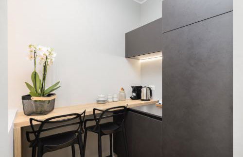 Segrate - Milano Due Appartamento di Lusso con Vista Lago - Photo 12