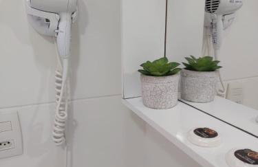 Flat Riocentro- Ótima localização- Bares e praias - Foto 19