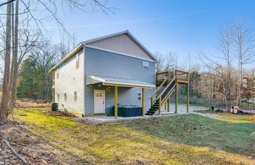 Peaceful Retreat with Hot Tub Near Lake Barkley! - Foto 24