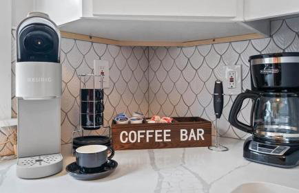 Spacious Modern Farmhouse w/ Private Patio & BBQ! - Foto 14