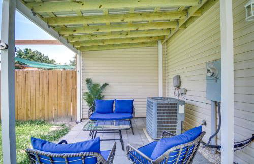 Walk to Beach Gulfport Retreat with Patio - Foto 23