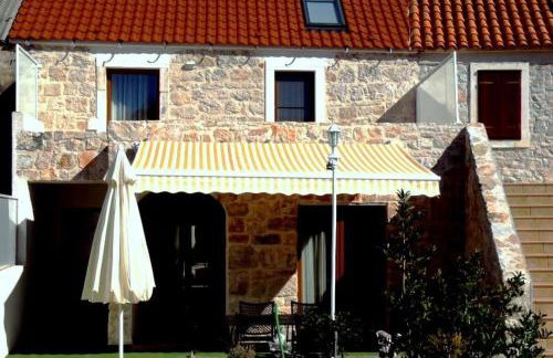 Seaside house for families with children Krapanj, Sibenik - 24166 - Foto 1