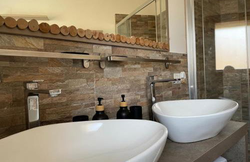 Ermele's Green House - Foto 27