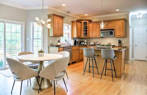 Colonial-Style Warwick Retreat - 1 Hour to NYC! - Foto 6