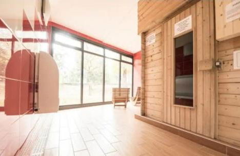 T2 classé 3 étoiles coeur de village et Piscine ext - Foto 16