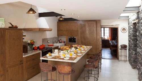 Historic Canarian House, Private Heated Infinity Pool, BBQ, WIFI + Panoramic Ocean Views - Foto 3