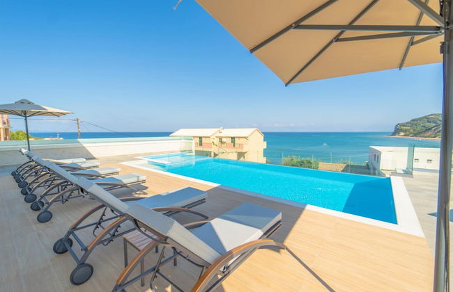 Villa Halcyon in St Stefanos Bay - Foto 2