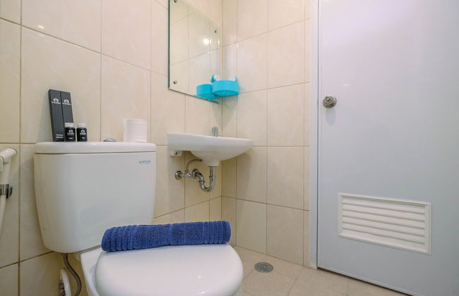 Homey 2BR Apartment @ Springlake Summarecon Bekasi - Foto 16