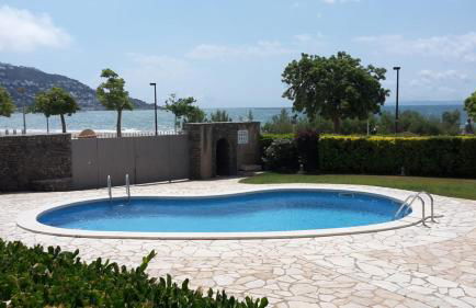 DAVANT MAR - Apartamento con terraza a pie de playa - Foto 16