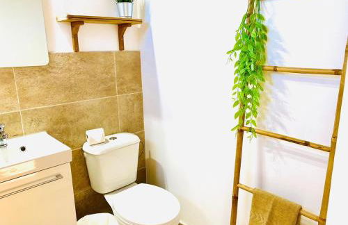 Bernegal Moneyba, Hot Tub, Piscina y Jardín - Foto 13