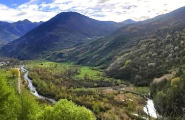 Casa Rural con patio y BBQ en La Vall de Boí - Foto 19