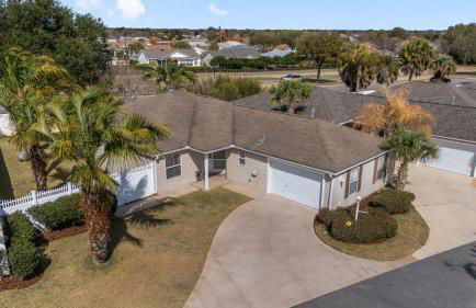 Villages Villa - Prime Location - Fenced Yard - Foto 29