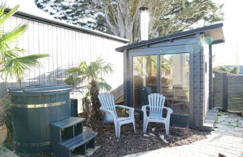 Stunning 4 Bedroom Home with Wild Spa, Gym & Hot Tub - Foto 10