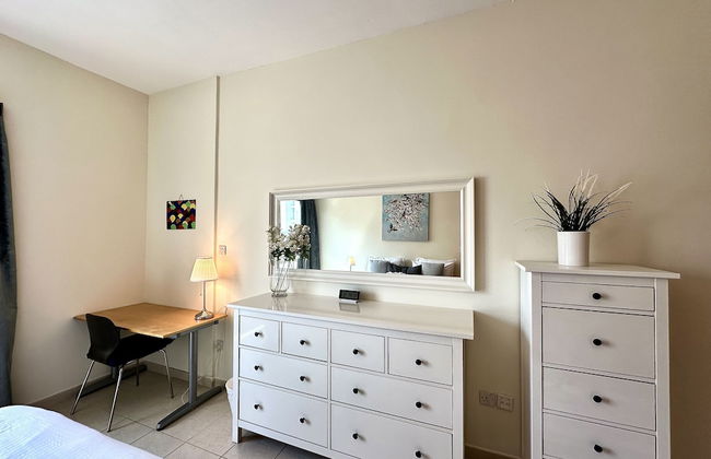 Lux BnB I Turia Tower I Lake & Garden View - Photo 4