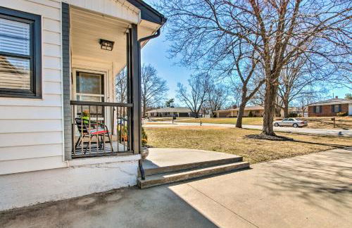 Emporia Family Home Near Downtown Game Room! - Foto 32