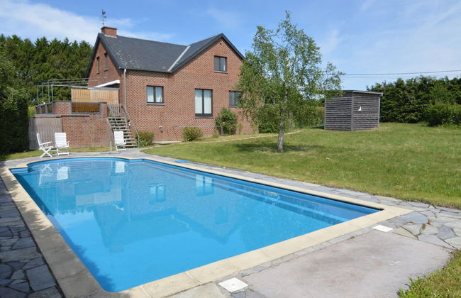 Modern Stay With Hot Tub - Photo 11