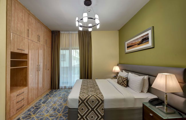 Radiance Premium Suites - Photo 13