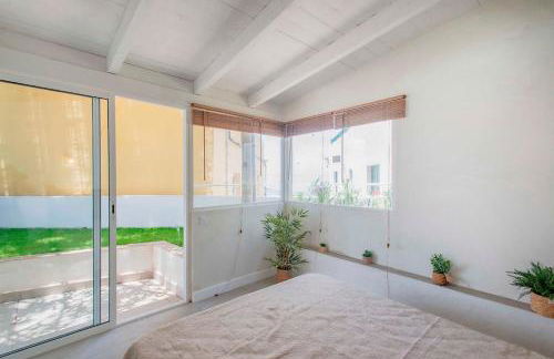 Countryside Elegant 4-Bedroom Suite, Pool & Garden - Foto 23