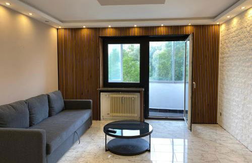 4 ZW m. Blick v. Balkon auf Lech - Foto 1