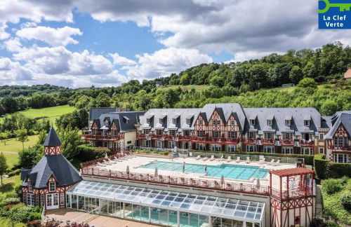 Pierre & Vacances Premium Residence & Spa Houlgate - Photo 1