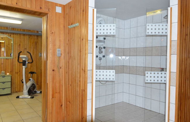 Holiday Home in Waimes With Pool & Sauna - Foto 21