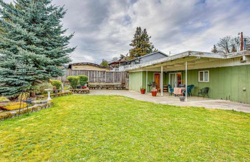 SeaTac Home with Patio and Grill - 3 Mi to Airport! - Foto 3