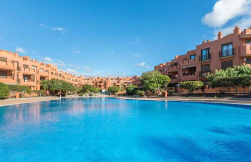 Ático de proa, en la mejor playa del Médano - Foto 45