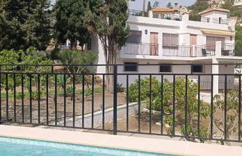 La Torrecica, con carácter andaluz y magníficas vistas al mar y Sierra Nevada - Photo 48