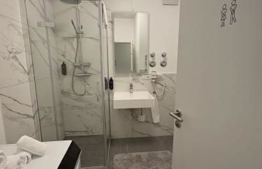 Große City Wohnung Rosenheim 4 Zimmer, 7 Betten - Foto 12