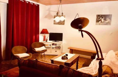 La Maison de Marie « Le Rocher » - Foto 1