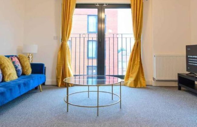 Livestay - Modern Spacious 2 Bed 2 Bath Apartment - Foto 12