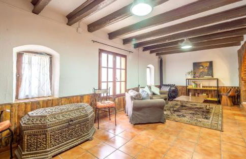 Spacious House in Can Trabal - Foto 10