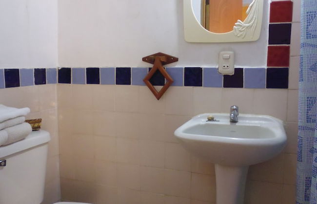 Eco Suites Uxlabil Guatemala City - Photo 33