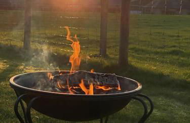 Courtyard Cottage - Photo 18