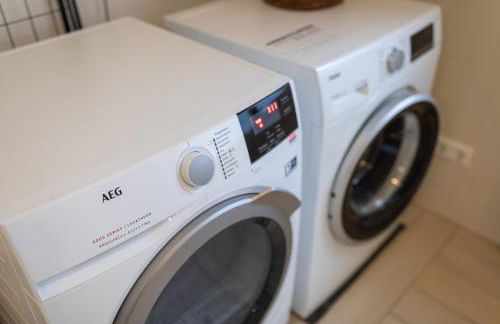 Stadthaus mit 2 Schlafzimmern & Wohnzimmer mit Kamin - Kostenloser Privat-Parkplatz auf dem Grundstück - Foto 22