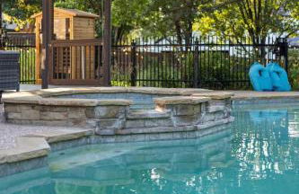 Heated Pool & Spa Mini Golf Bowling Game Room perfect for family - Photo 67